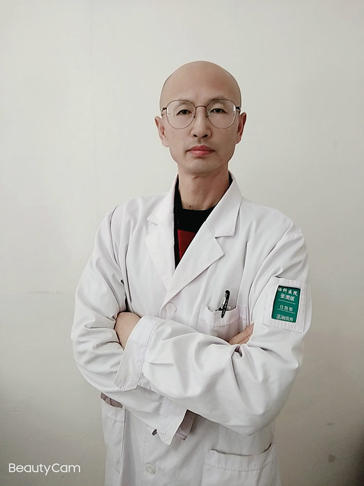 张贵斌专家相片_meitu_12.jpg
